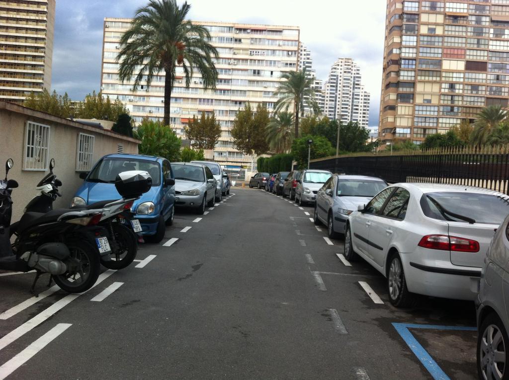 Apartamento Av Madrid 2H Benidorm Habitación foto